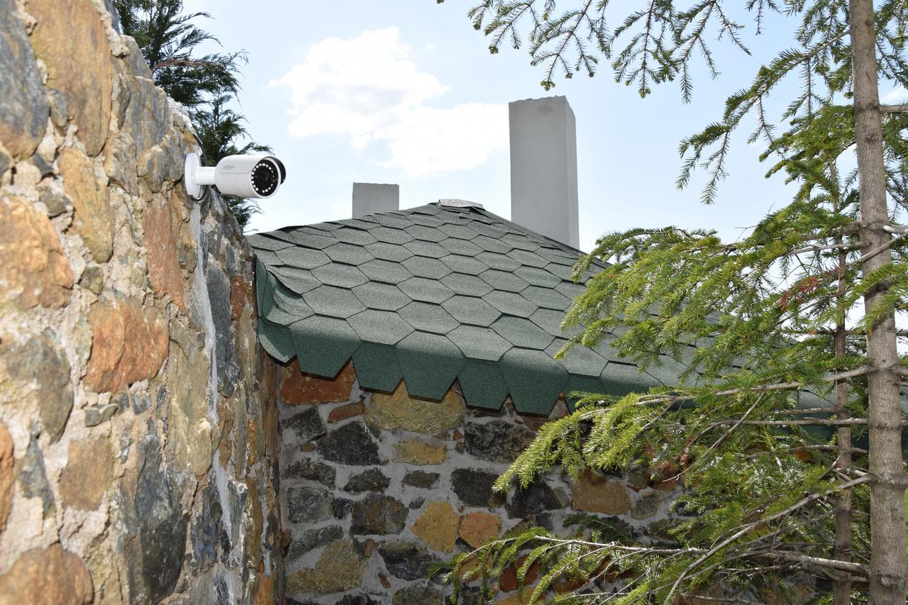 Sofra E Shpatit Hotel Elbasan Exterior photo